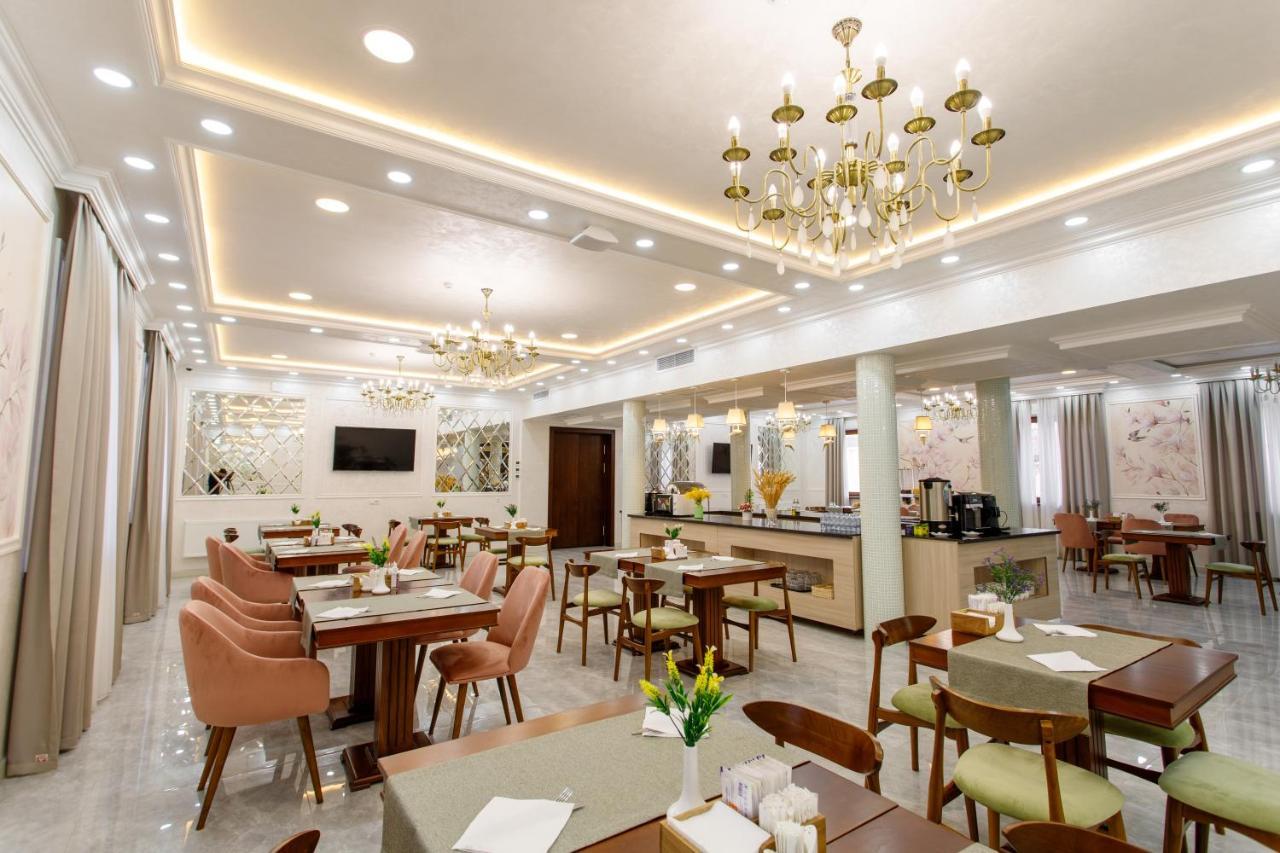 Navruz Hotel Taskent Exterior foto